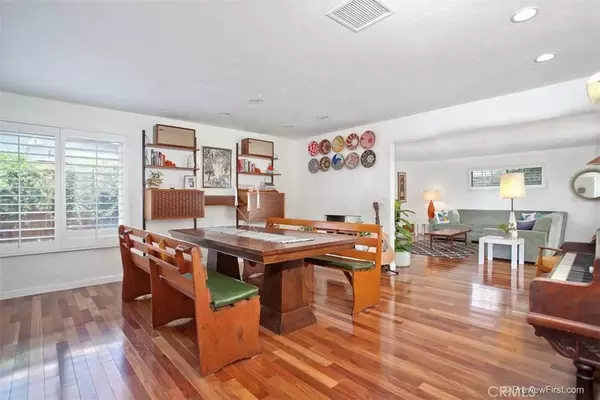 Costa Mesa, CA 92627,896 Capital Street