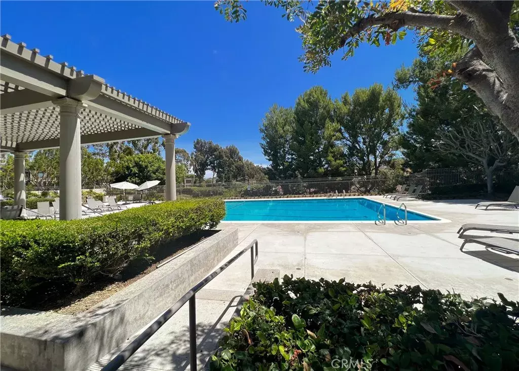 Irvine, CA 92603,14 Rainbow Ridge