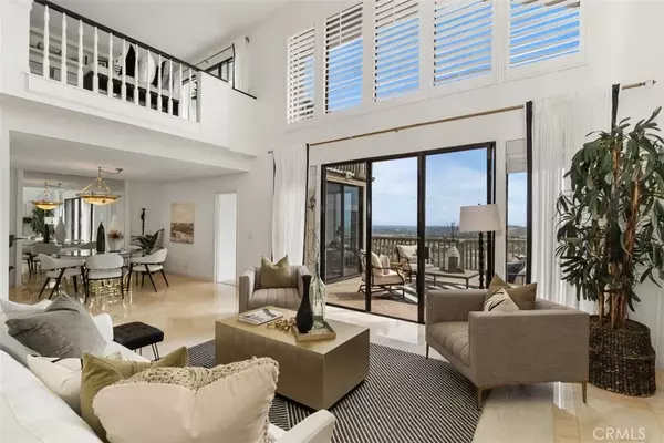 Newport Beach, CA 92660,26 Coventry #25