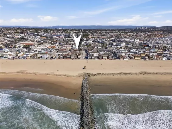 Newport Beach, CA 92663,119 28th st #B