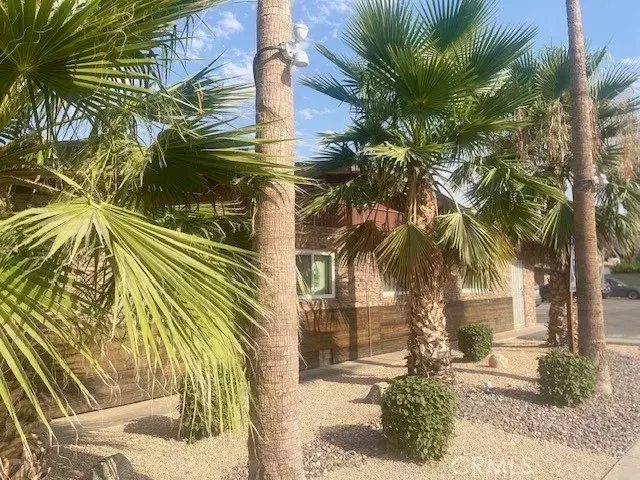 La Quinta, CA 92253,51099 Eisenhower #4