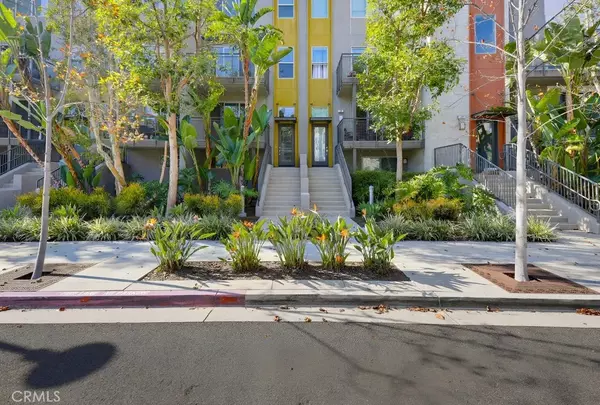 Irvine, CA 92612,75 Lennox