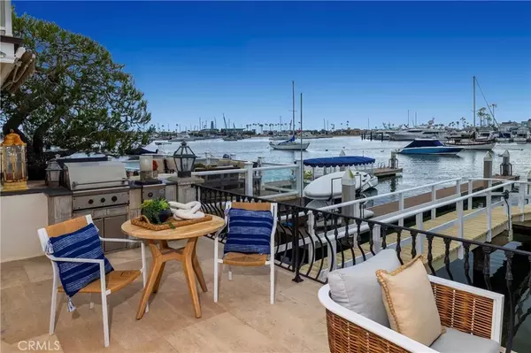 Newport Beach, CA 92663,339 Via Lido Soud
