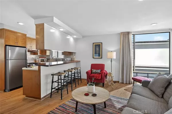 Newport Beach, CA 92662,226 Garnet Avenue