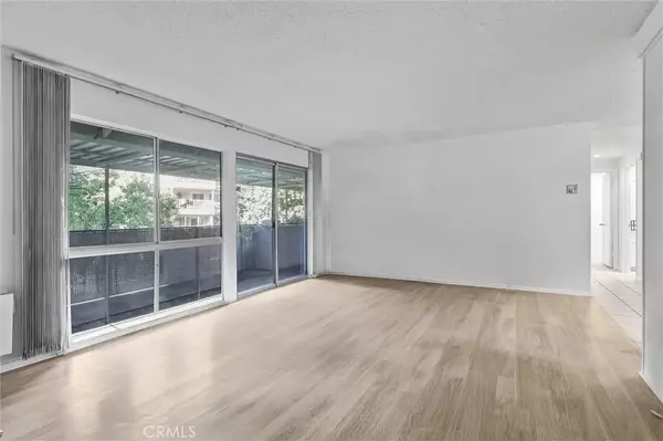 Laguna Woods, CA 92637,2329 Via Mariposa West #O