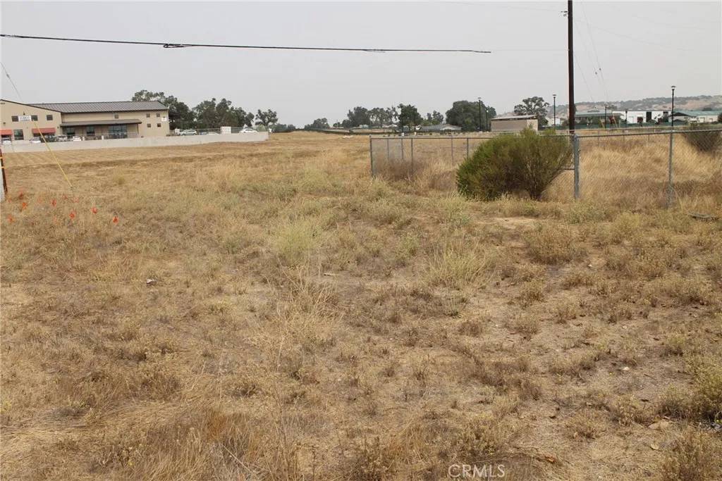 Paso Robles, CA 93446,155 Cow Meadow
