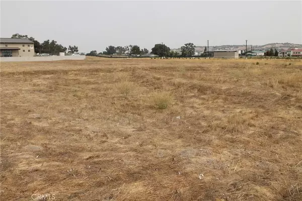 Paso Robles, CA 93446,155 Cow Meadow
