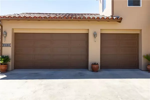 Paso Robles, CA 93446,1230 Windsong Way