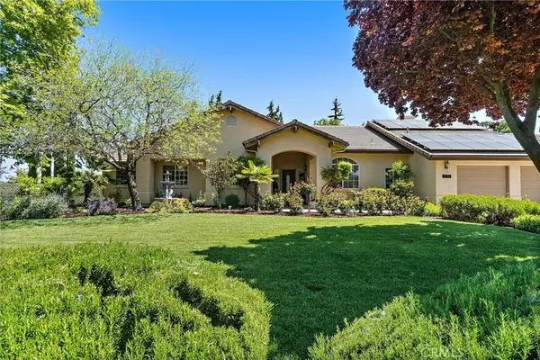 Paso Robles, CA 93446,1616 Via Flora