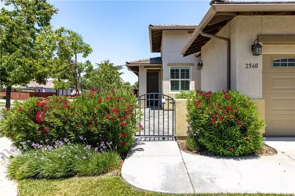Paso Robles, CA 93446,2560 Traditions