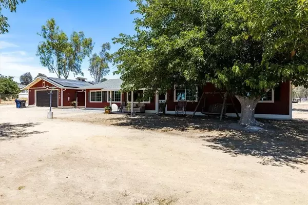 5120 Whispering Oak Way, Paso Robles, CA 93446