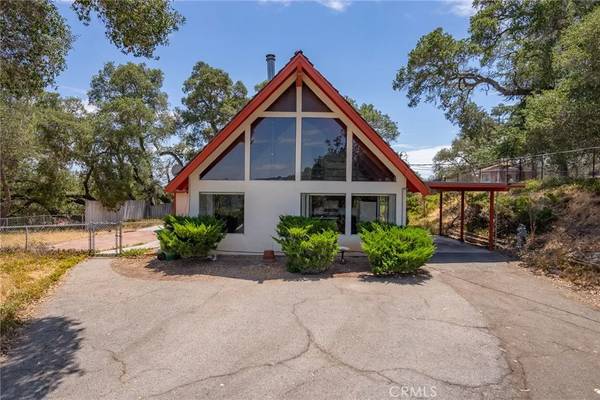 5940 Violeta Avenue, Atascadero, CA 93422