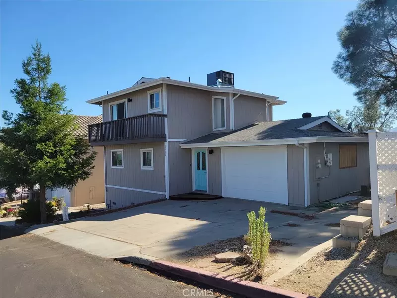 2661 Pine Ridge Road, Bradley, CA 93426