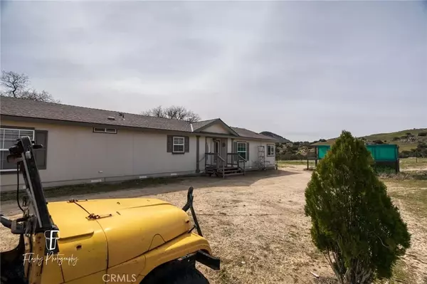 Caliente, CA 93518,35701 Big Springs Drive