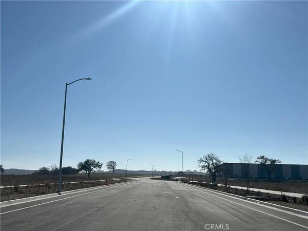 Paso Robles, CA 93446,0 Wisteria