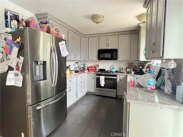 Lompoc, CA 93436,804 W College Avenue