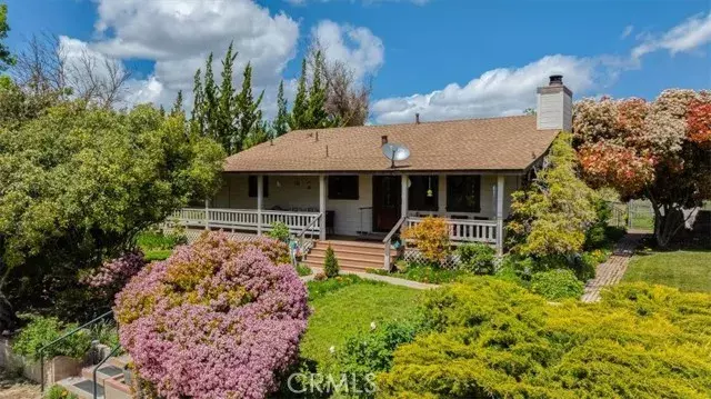 6825 Kingsbury Road, Templeton, CA 93465