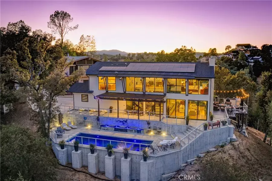 2676 Pine Ridge Road, Bradley, CA 93426
