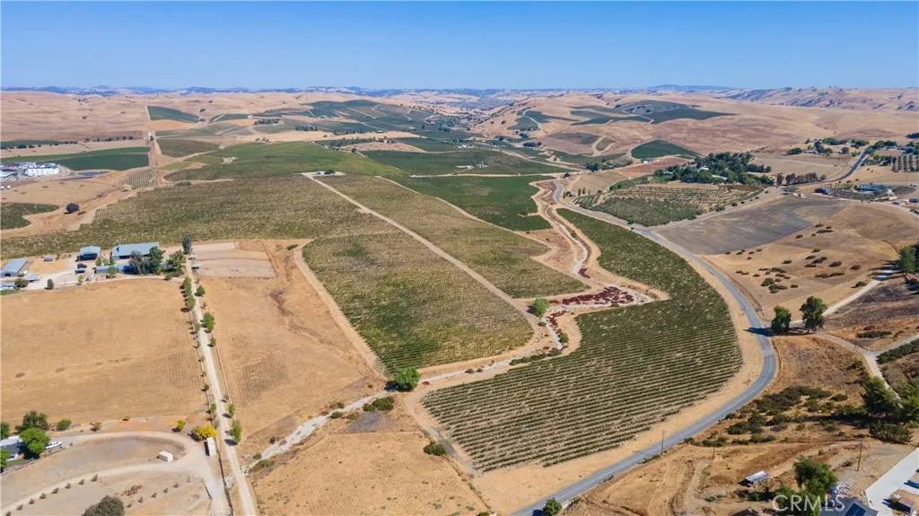 San Miguel, CA 93451,4616 Hog Canyon Road