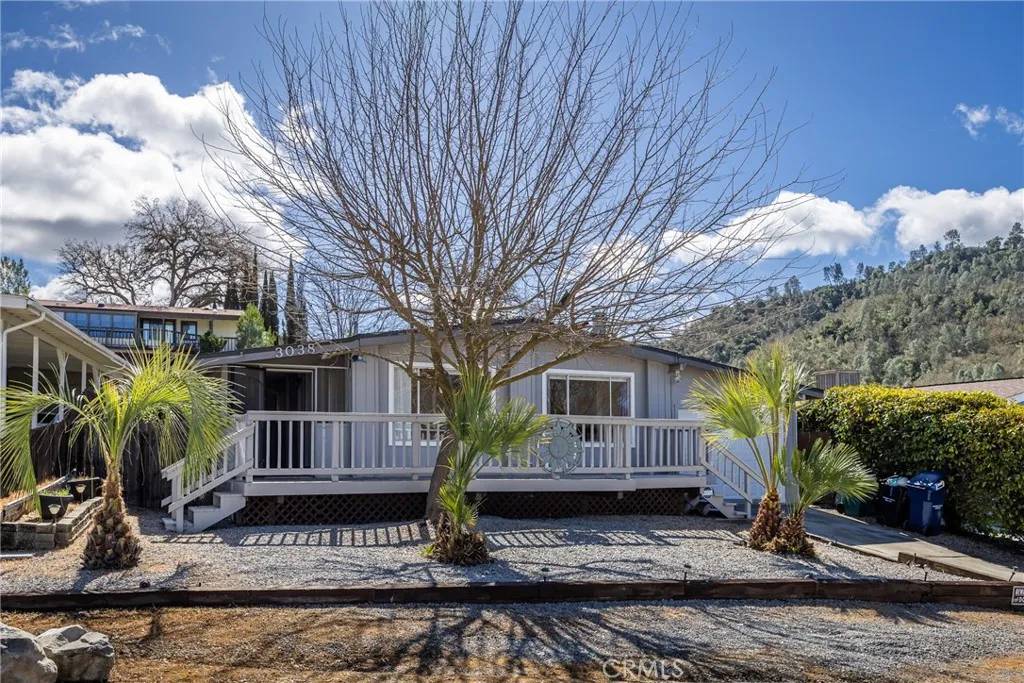3038 Water View Drive, Paso Robles, CA 93446