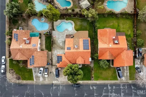 Bakersfield, CA 93314,209 Manzanillo Drive