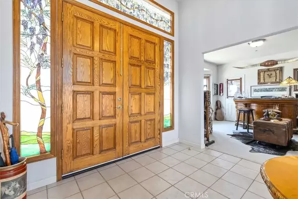 Paso Robles, CA 93446,5995 Vista Del Paso Way