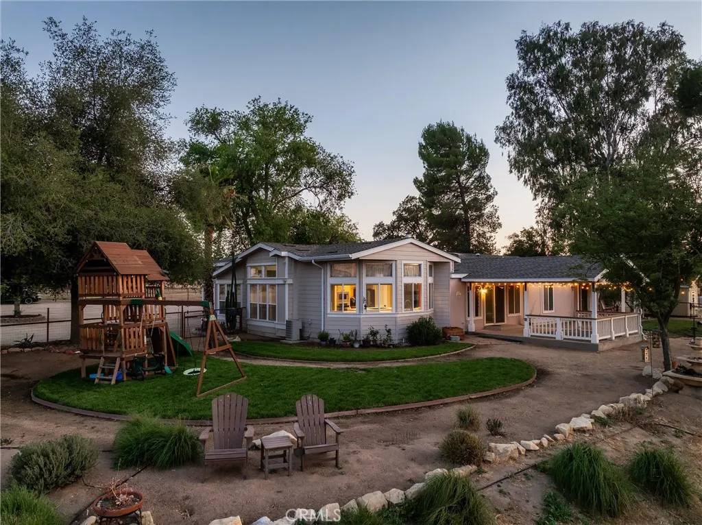 480 Whitley Gardens Drive, Paso Robles, CA 93446
