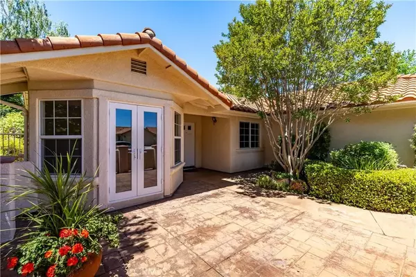 Paso Robles, CA 93446,917 Saint Ann