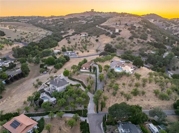 Paso Robles, CA 93446,87 Hilltop Drive