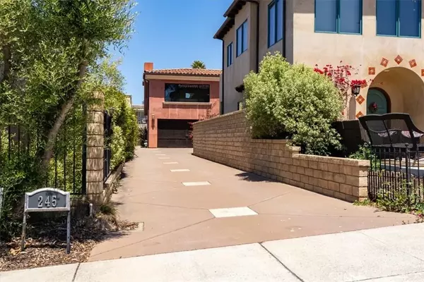 Morro Bay, CA 93442,245 Driftwood Street