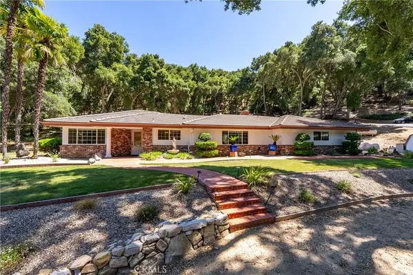 Atascadero, CA 93422,7735 Del Rio Road