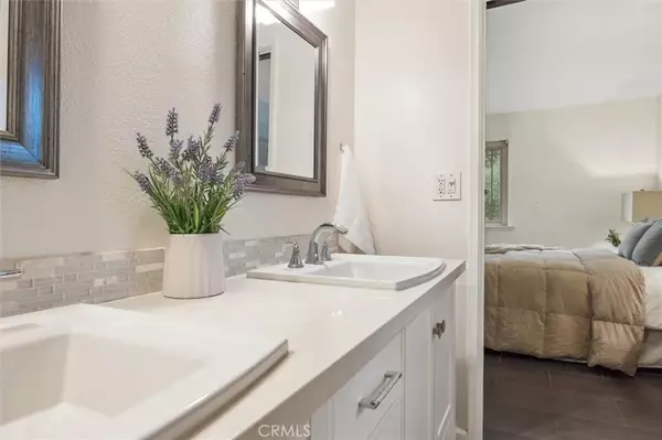 Atascadero, CA 93422,5500 Valentina