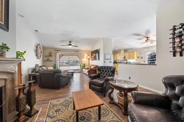 Paso Robles, CA 93446,935 Running Stag Way