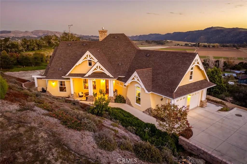 Arroyo Grande, CA 93420,162 Valley View Place