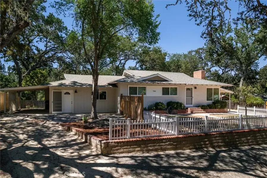 7900 El Retiro Avenue, Atascadero, CA 93422