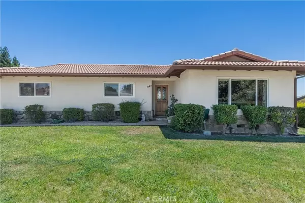 Paso Robles, CA 93446,726 N Trigo Ln