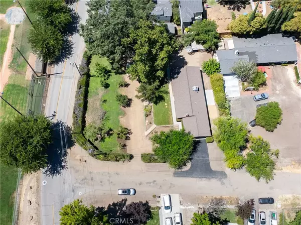 Atascadero, CA 93422,8960 Azucena Avenue