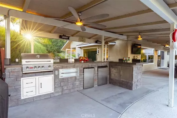 Paso Robles, CA 93446,889 W 4th Street