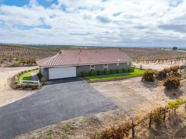 San Miguel, CA 93451,8375 Magdalena Drive