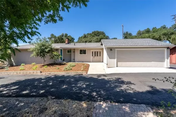 9080 Santa Lucia Road, Atascadero, CA 93422