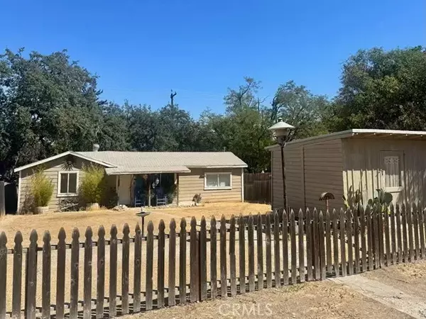 818 Olive Street, Paso Robles, CA 93446