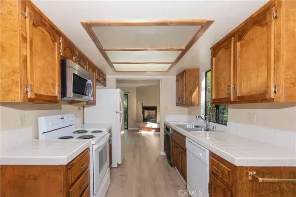 Paso Robles, CA 93446,17 Green Court