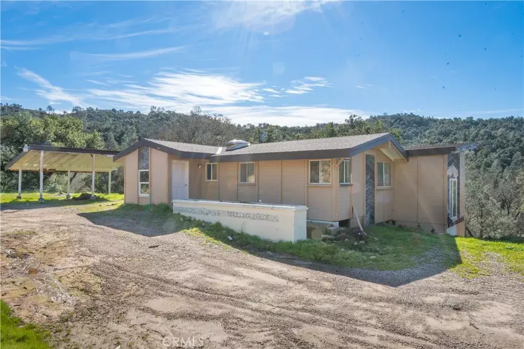 Paso Robles, CA 93446,14615 Chimney Rock