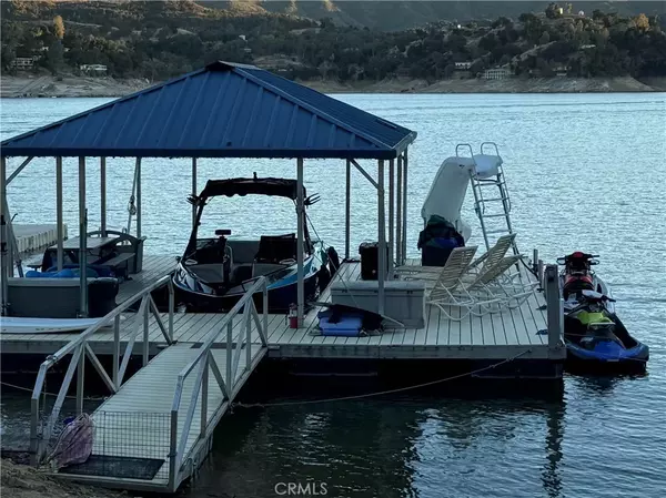 Lake Nacimiento, CA 93426,8744 Bluff Court