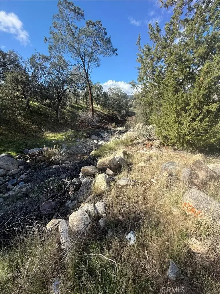 Bodfish, CA 93205,248 Bodfish Canyon