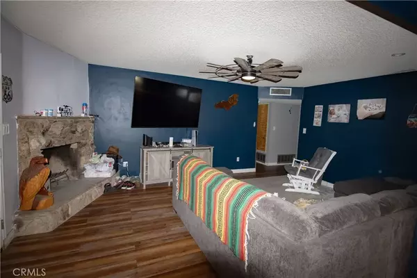 Bakersfield, CA 93308,3504 Timberline