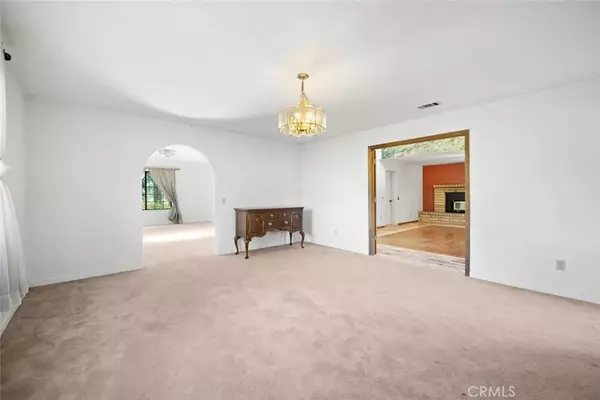 Nipomo, CA 93444,940 Calle Fresa