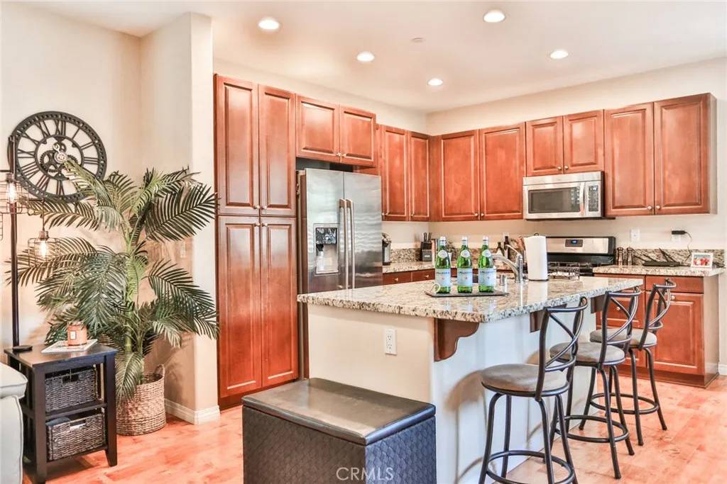 Placentia, CA 92870,2327 Navigation Circle