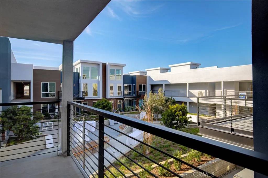 1920 S Pacific Coast Highway #307, Redondo Beach, CA 90277