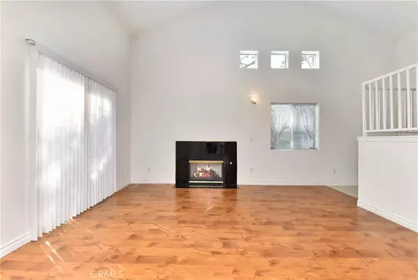 La Habra, CA 90631,924 N Walnut Street #9